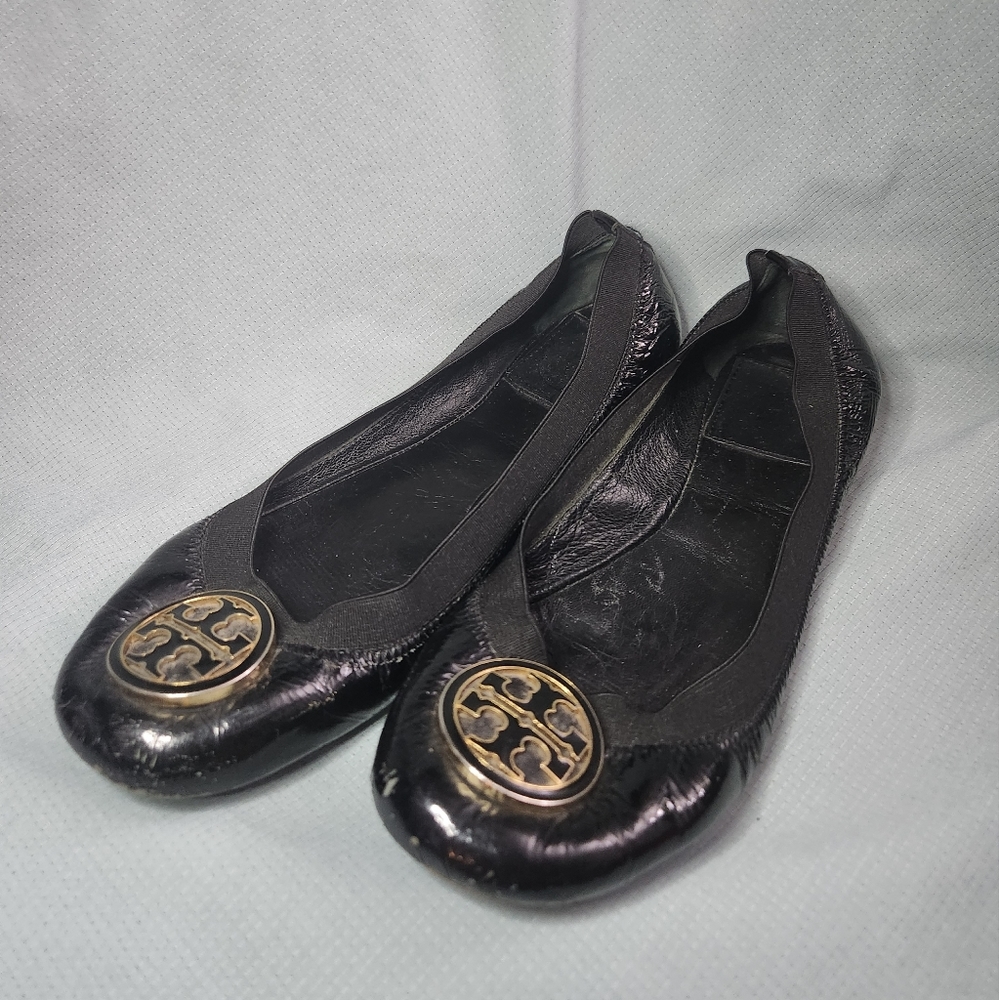 Tory Burch Caroline Ballet Flats Black Patent Leather Size 6.5 M Gold Logo Shoes